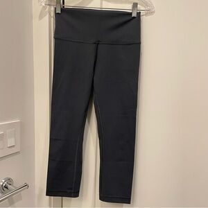 lululemon Wunder Under Crop (High-Rise) *Full-On Luxtreme 21"